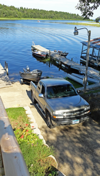 image of boat ramp at 4 seasons resort